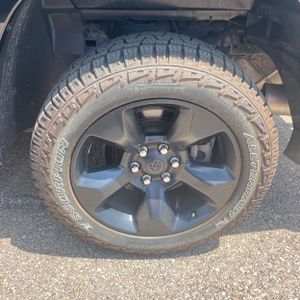 2019 RAM 1500 BIG HORN — миниатюра 18