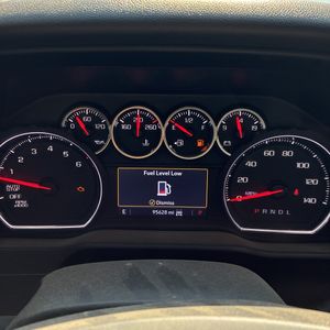 صورة مصغرة 38 لـ 2019 Chevrolet SILVERADO 1500 RST