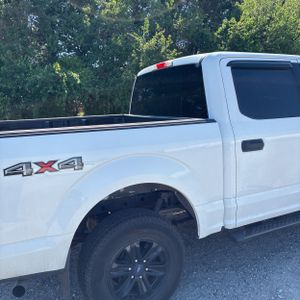 FORD F-150 XLT - 9
