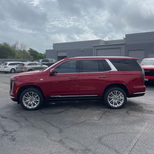 CADILLAC ESCALADE LUXURY - 3