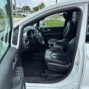 صورة مصغرة 31 لـ 2022 Chrysler PACIFICA TOURING L