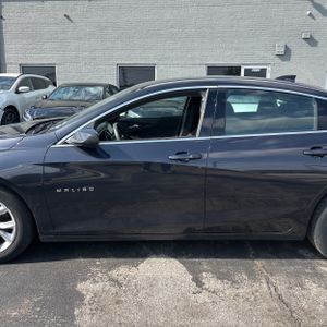 CHEVROLET MALIBU LT - 4