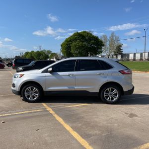 FORD EDGE SEL - 3