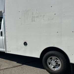 CHEVROLET EXPRESS 3500 - 6