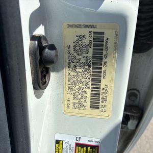 2012 Toyota COROLLA LE — миниатюра 51