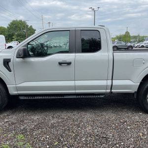FORD F-150 XL - 4