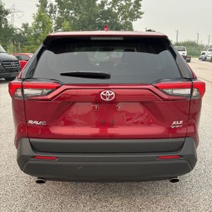 2025 Toyota RAV4 HYBRID XLE — фото 7