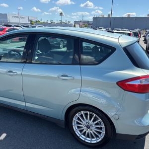 FORD C-MAX HYBRID SE - 6
