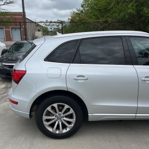 AUDI Q5 PREMIUM PLUS - 9