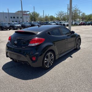 HYUNDAI VELOSTER TURBO - 8