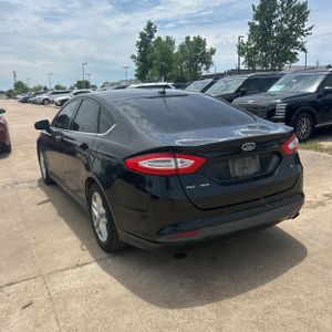 FORD FUSION SE - 5