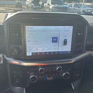 2022 FORD F-150 LARIAT thumbnail 35