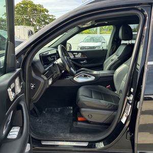 2022 Mercedes-BENZ GLS — миниатюра 32