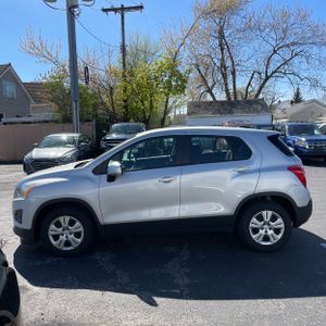 CHEVROLET TRAX - 3