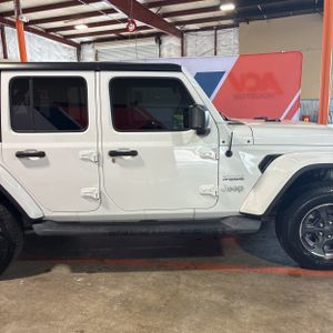 2019 JEEP WRANGLER UNLIMITED SAHARA — фото 11