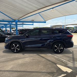 2021 Toyota HIGHLANDER XSE 照片 3