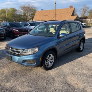 VOLKSWAGEN TIGUAN 2.0T S 4MOTION - 1