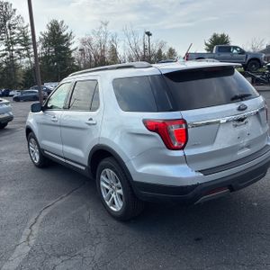 FORD EXPLORER XLT - 5