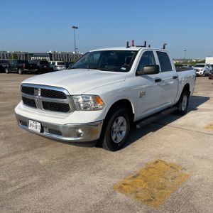صورة 1 لـ 2023 RAM 1500 CLASSIC TRADESMAN