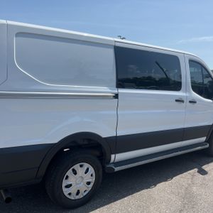 FORD TRANSIT 250 - 9