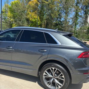 AUDI Q8 PREMIUM PLUS - 6