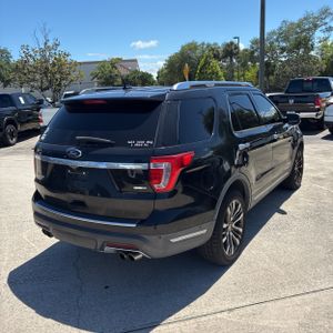 FORD EXPLORER PLATINUM - 8