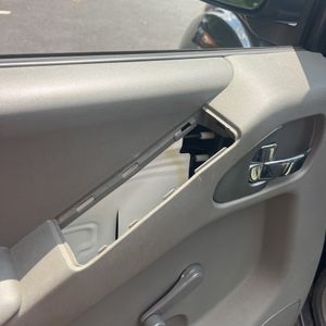 2013 Nissan FRONTIER S 照片 64
