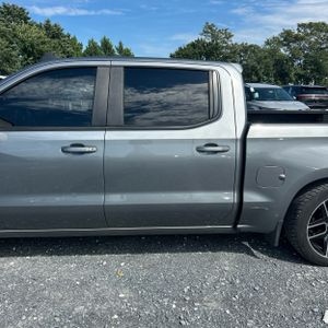 2020 Chevrolet SILVERADO 1500 RST 照片 4