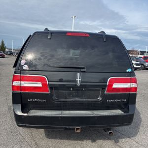 LINCOLN NAVIGATOR BASE - 7