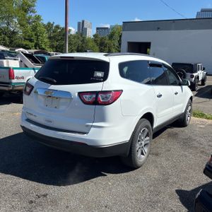 CHEVROLET TRAVERSE - 8