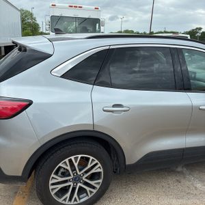 FORD ESCAPE HYBRID SEL - 9