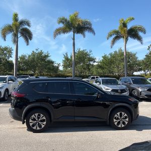 NISSAN ROGUE SV - 10