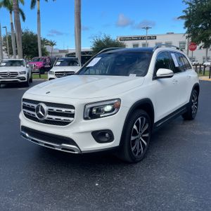 2023 Mercedes-BENZ GLB photo 1