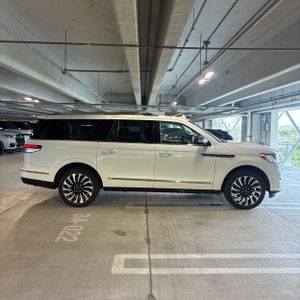 2023 Lincoln NAVIGATOR L BLACK LABEL 照片 10