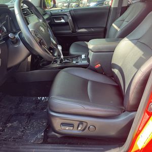 2023 Toyota 4RUNNER TRD PRO thumbnail 32