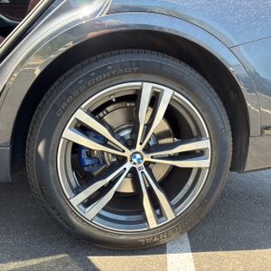 صورة 18 لـ 2019 BMW X7 XDRIVE40I