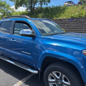 2018 Toyota TACOMA LIMITED — миниатюра 13