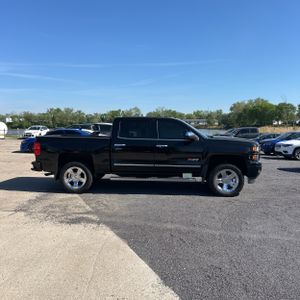 CHEVROLET SILVERADO 1500 - 10