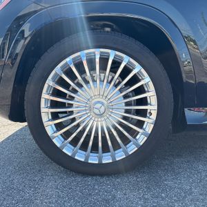 2024 Mercedes-BENZ GLS 缩略图 17