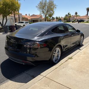 TESLA MODEL S BASE - 8