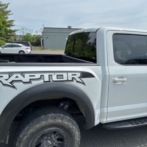 FORD F150 RAPTOR - 9