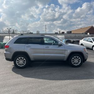 JEEP GRAND CHEROKEE LAREDO - 10