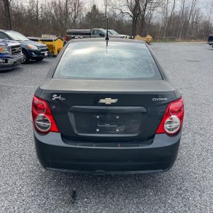 CHEVROLET SONIC LS AUTO - 7