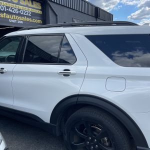 FORD EXPLORER ST-LINE - 5