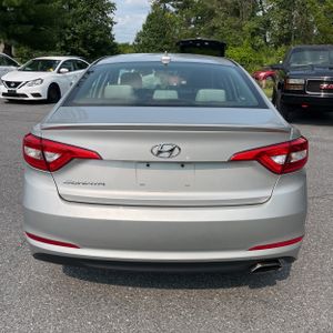 2015 Hyundai SONATA SE 照片 7