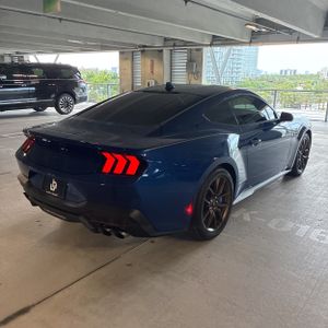 FORD MUSTANG GT PREMIUM - 8