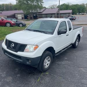 NISSAN FRONTIER S - 1