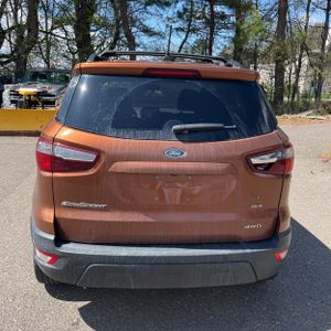 FORD ECOSPORT SES - 7