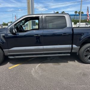 FORD F-150 XLT - 4