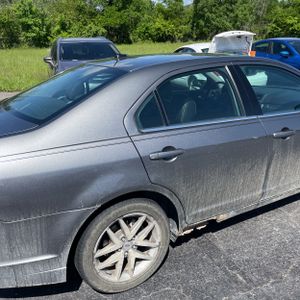FORD FUSION SEL - 9